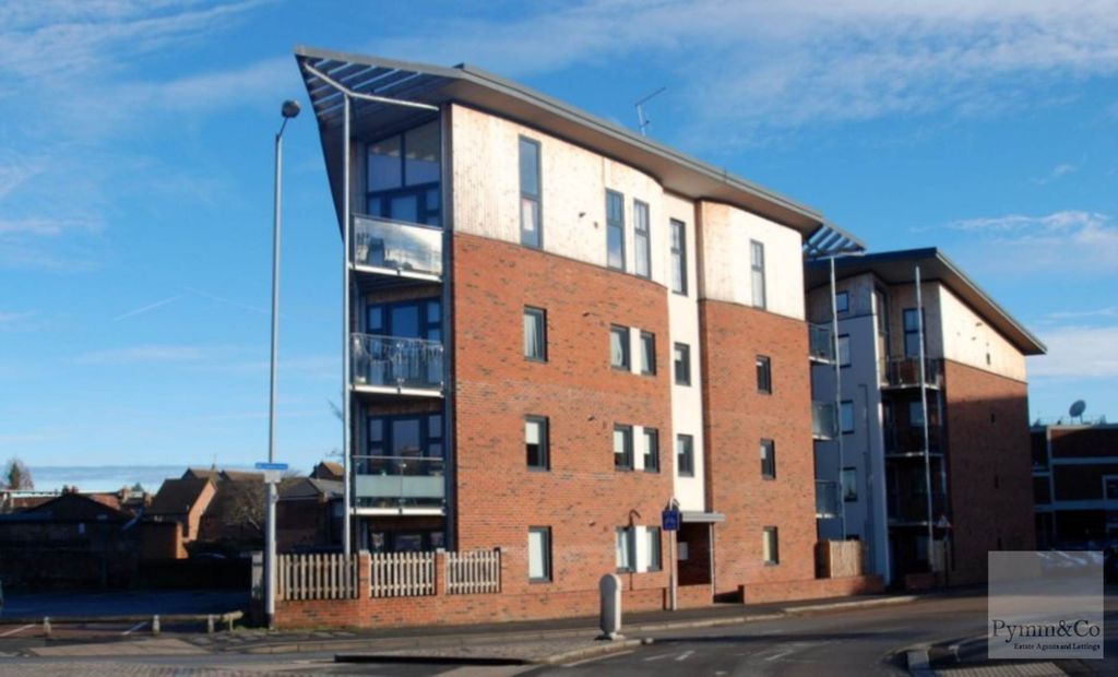 Property photo 1 of 8