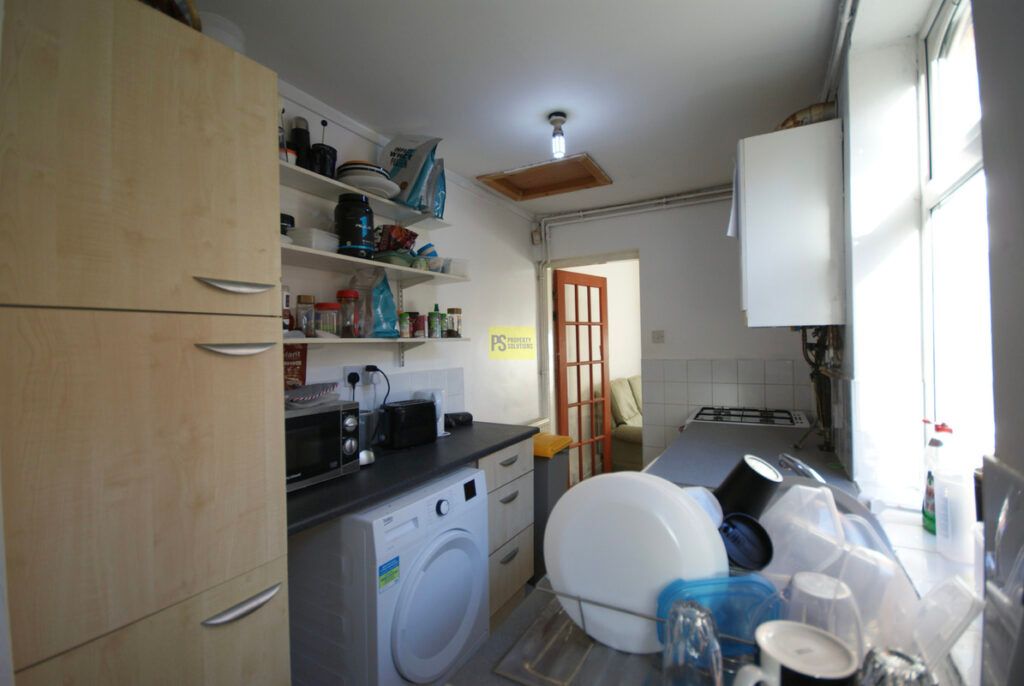 Property photo 2 of 5