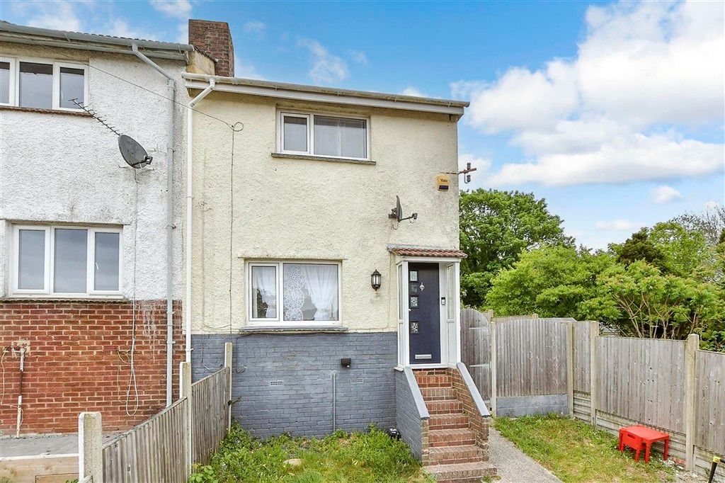 Property photo 1 of 7 External Front Web..