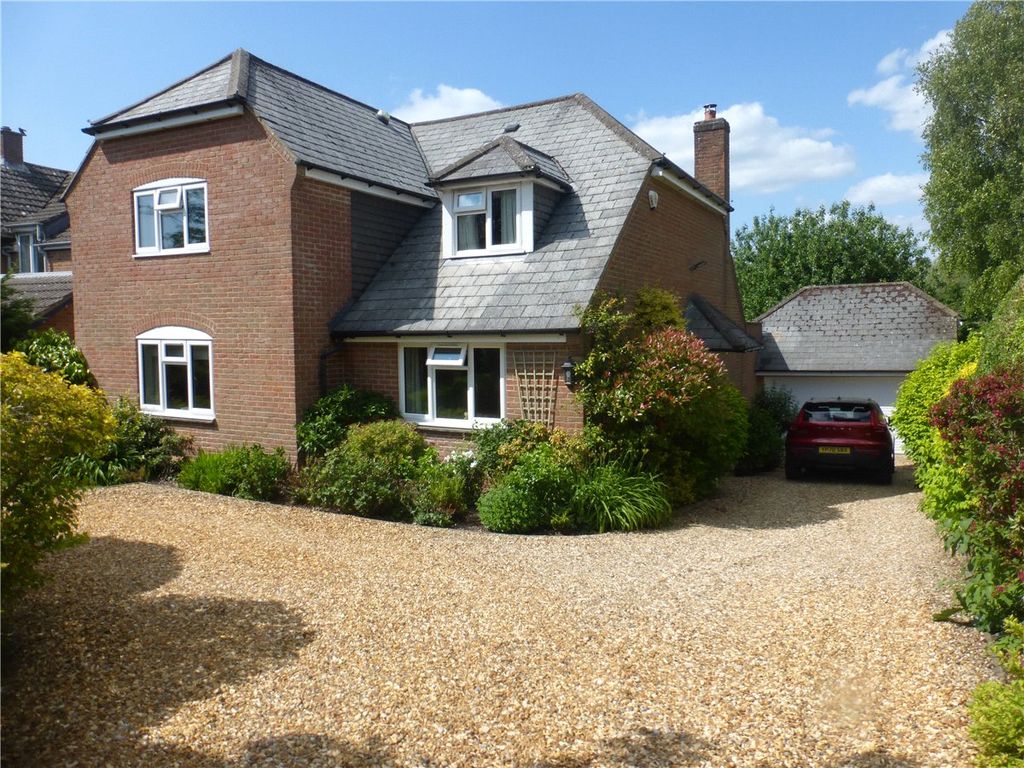 Property photo 1 of 21 Picture No. 31