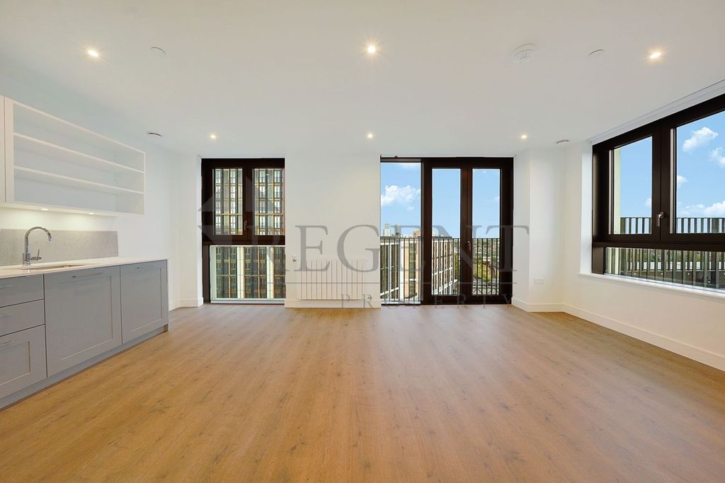 Property photo 1 of 20 (Main)