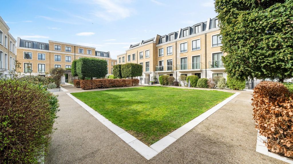 Property photo 1 of 14 Rainsborough Square Sw6 1Dq-Low Res-20.Jpg