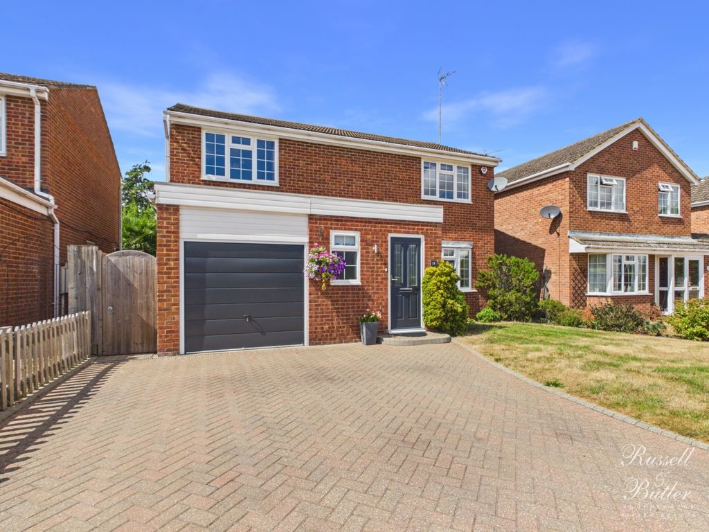 Property photo 1 of 13 Cam03246G0-Pr0154-Still008