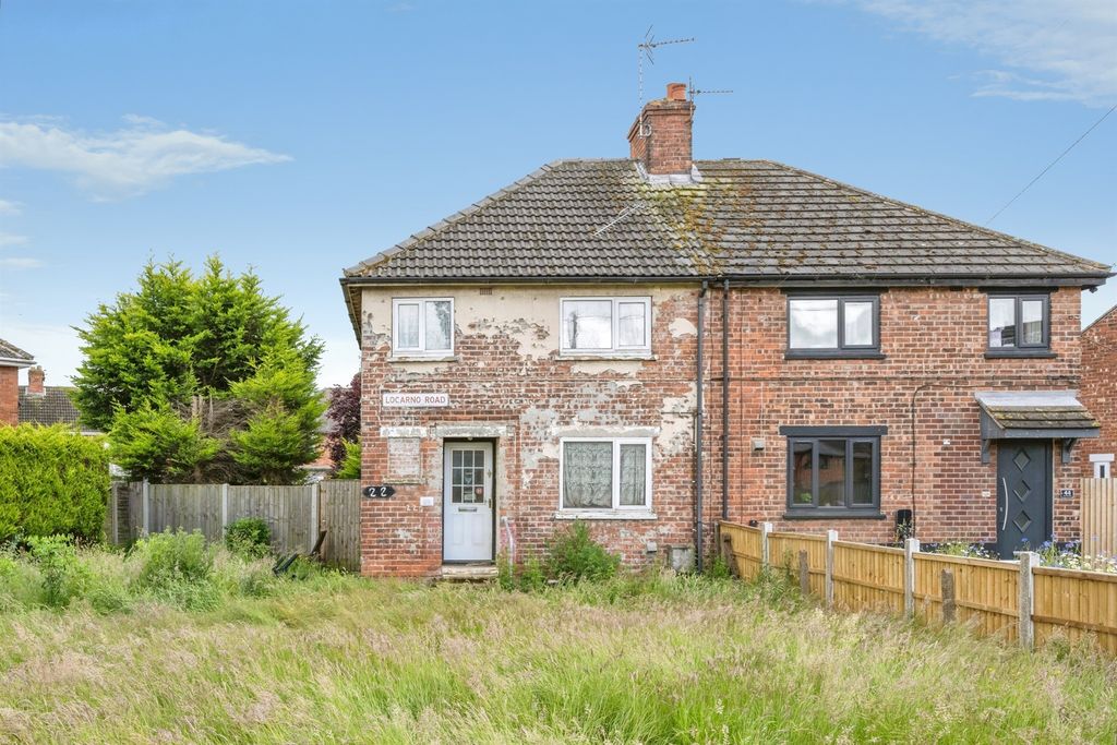 Property photo 1 of 11