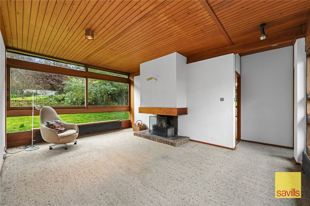 Property photo 2 of 47 Main Reception