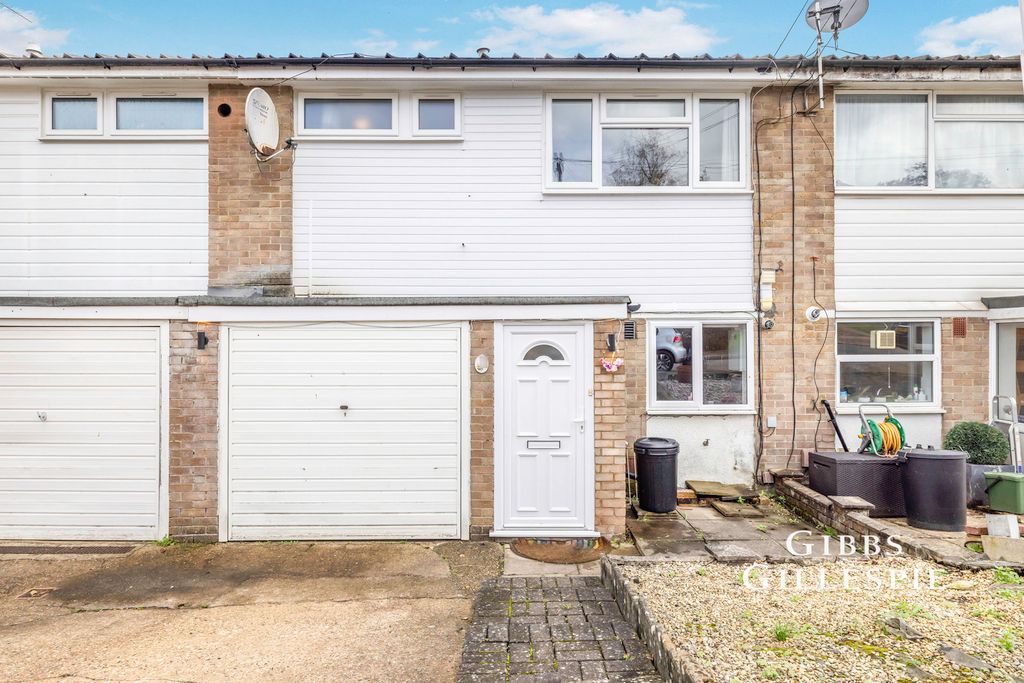 Property photo 2 of 10 Photo