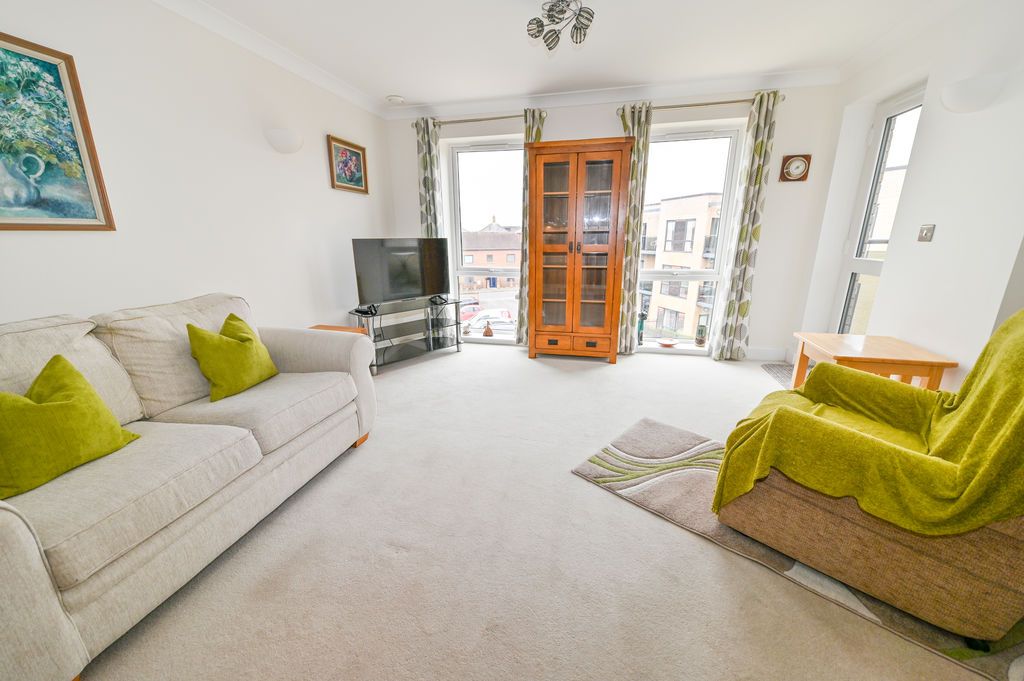 Property photo 2 of 14 Photo 11