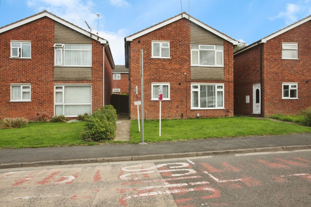 Property photo 2 of 17