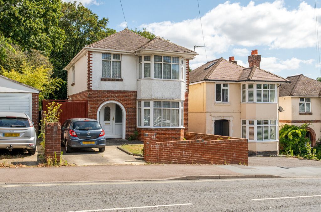 Property photo 1 of 14 1321275-19-686Cff...