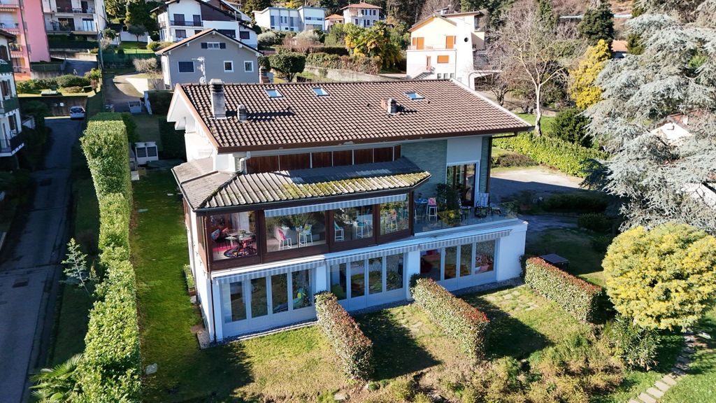 Property photo 1 of 30