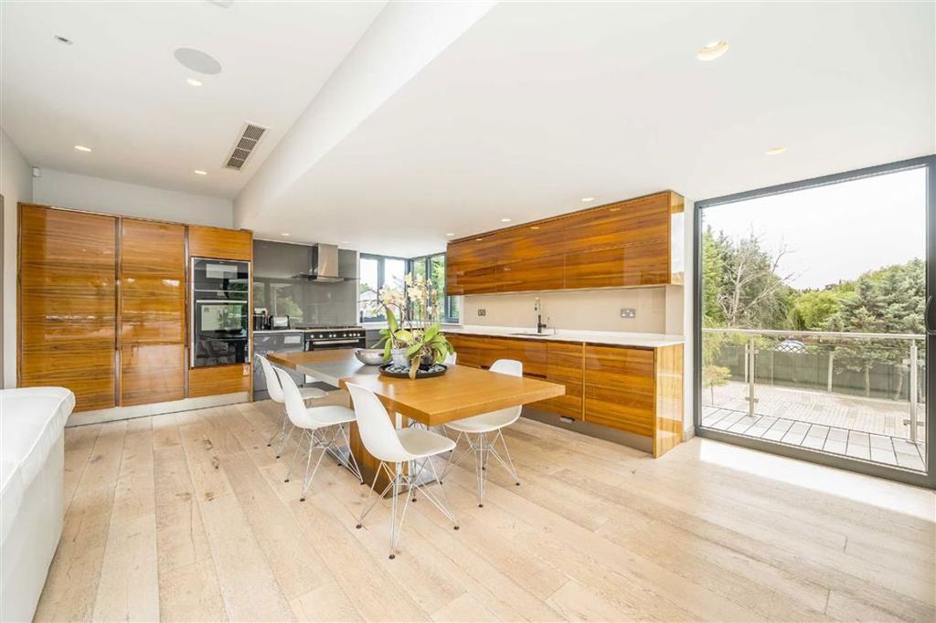 Additional image 5 of 5 bed detached house for saleFriary Island, Staines-Upon-Thames TW19