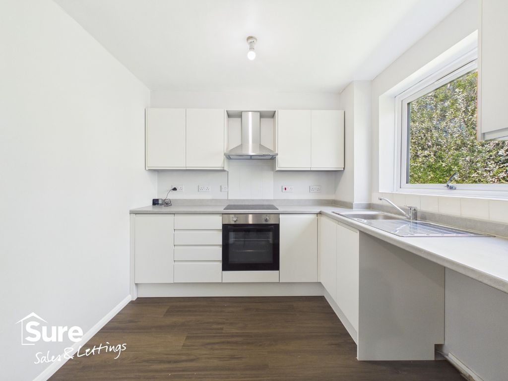 Property photo 3 of 14 4843545