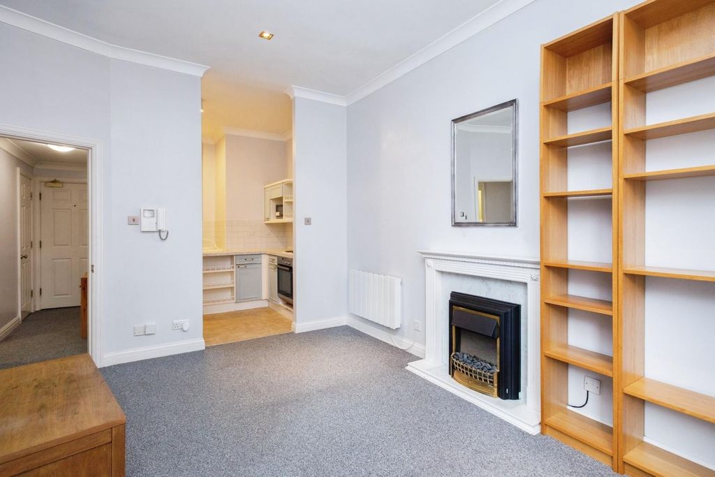Property photo 3 of 18 Img_8129.Jpg