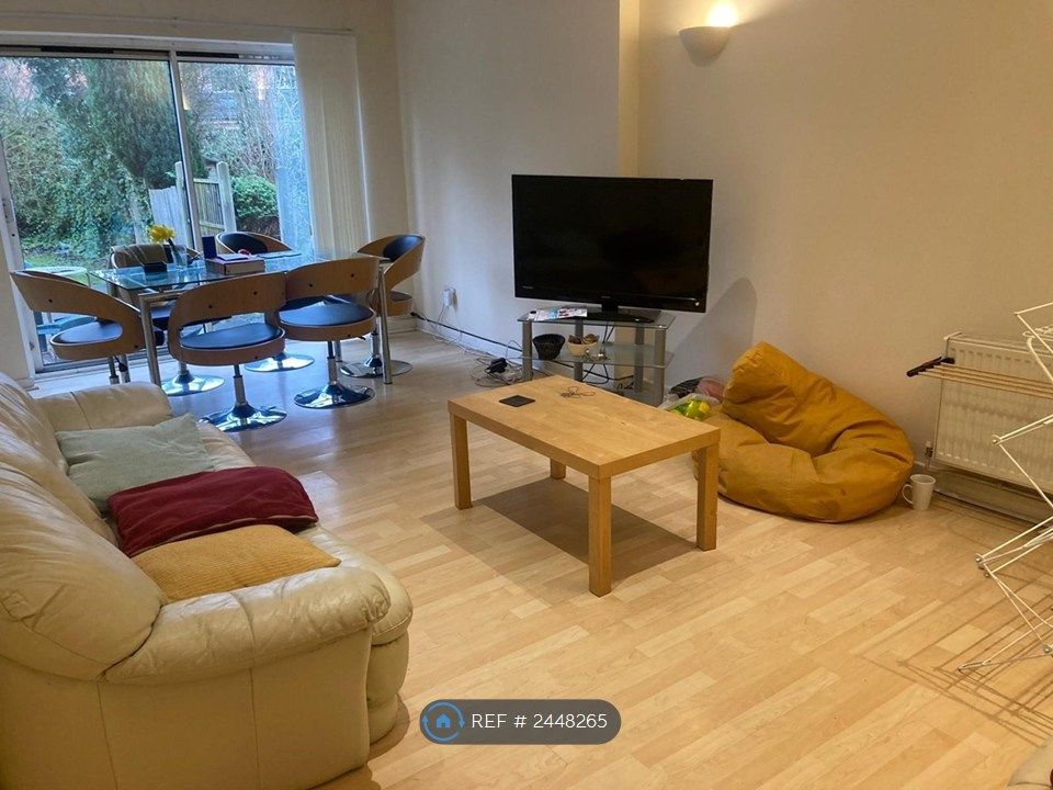 Property photo 2 of 5