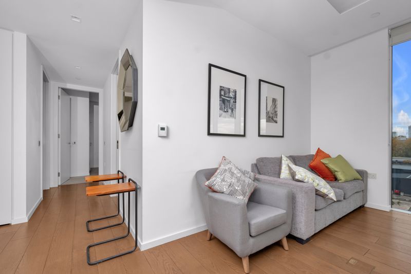 Property photo 3 of 9 Photo 3