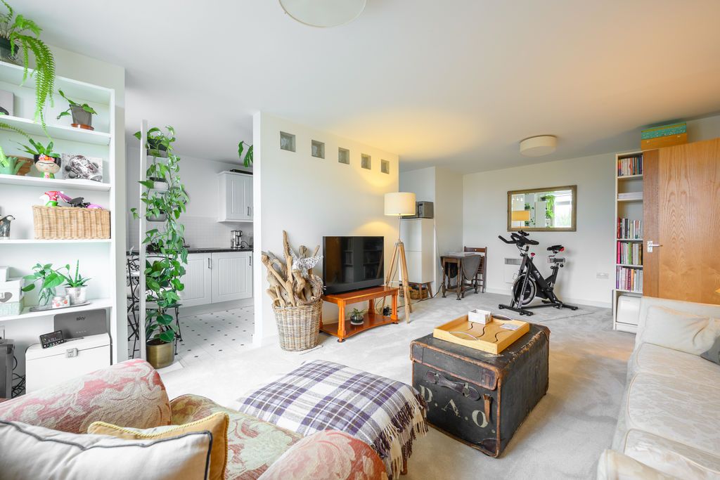 Property photo 2 of 17 Photo 10