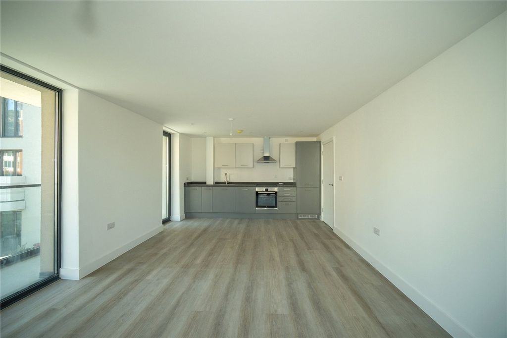 Property photo 3 of 8 Picture No. 03