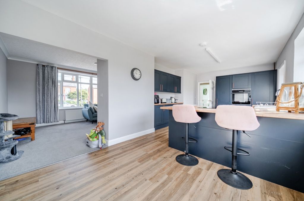 Property photo 3 of 20 1494503-9-6A58B0509Ffd8