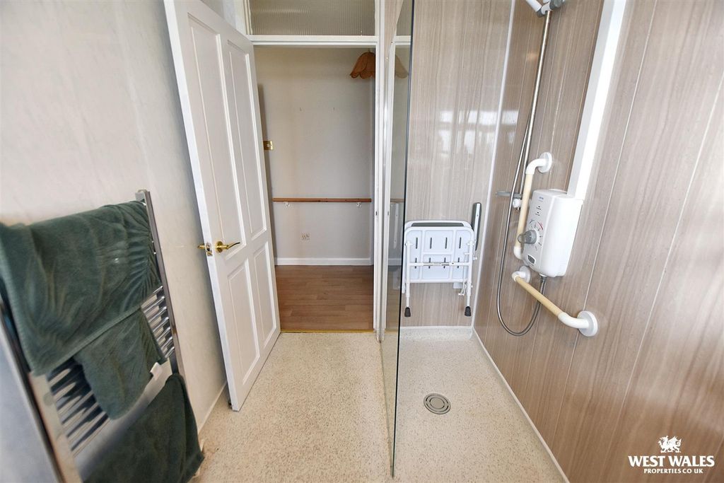 Additional image 11 of 3 bed detached bungalow for saleWhitehall Avenue, Pembroke SA71