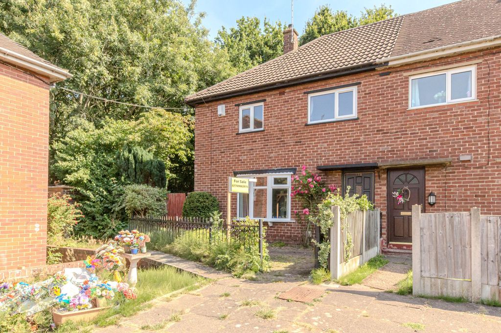 Property photo 1 of 26