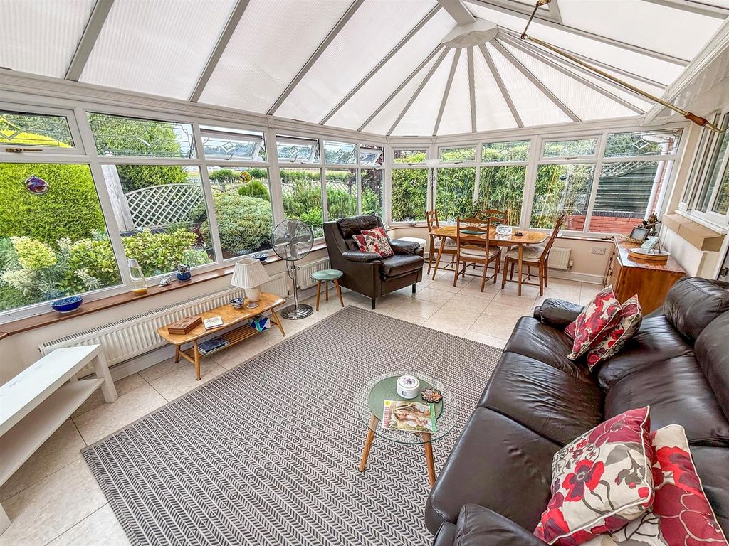 Property photo 3 of 13 Edwardian Conservatory