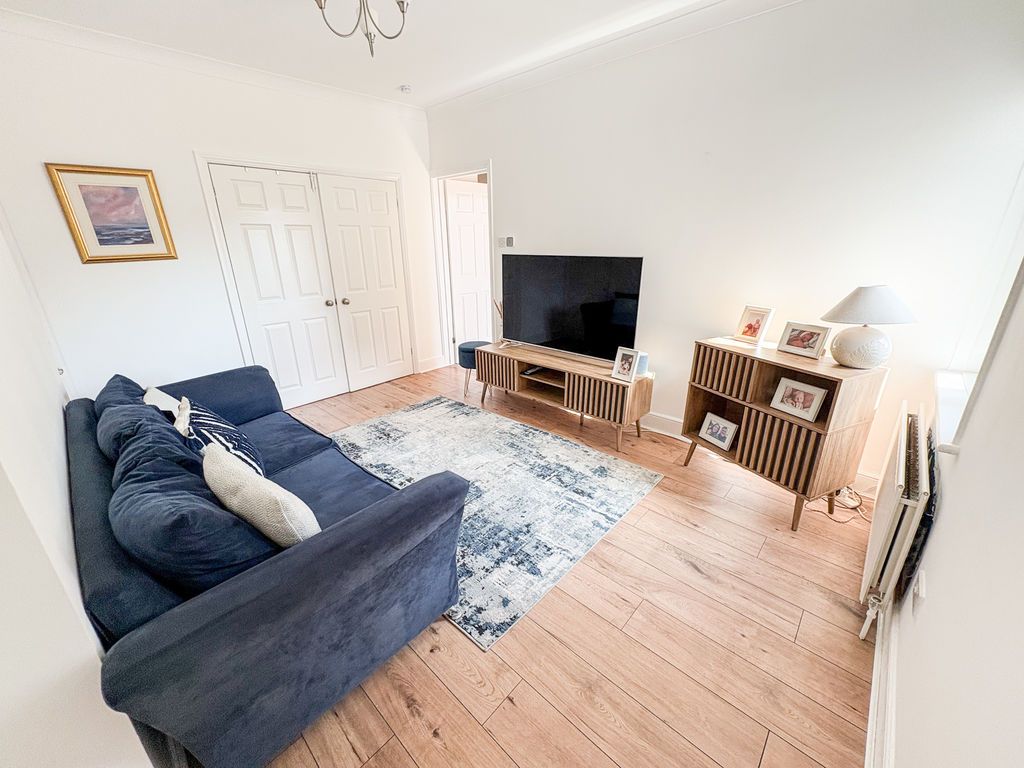 Property photo 2 of 11 Photo 10