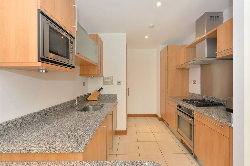 Property photo 2 of 12 Kitchen