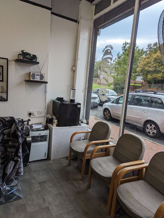 Property photo 3 of 19