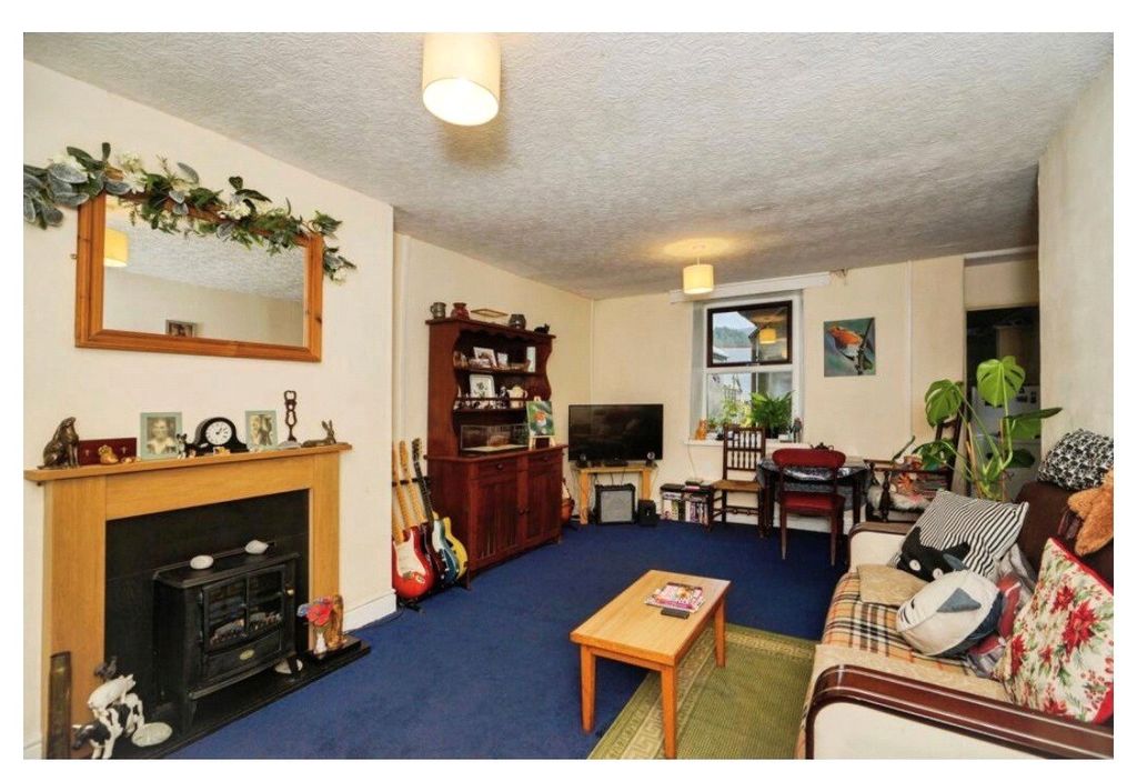 Property photo 3 of 8 Picture No. 06