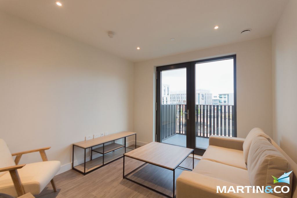 Property photo 1 of 13 4