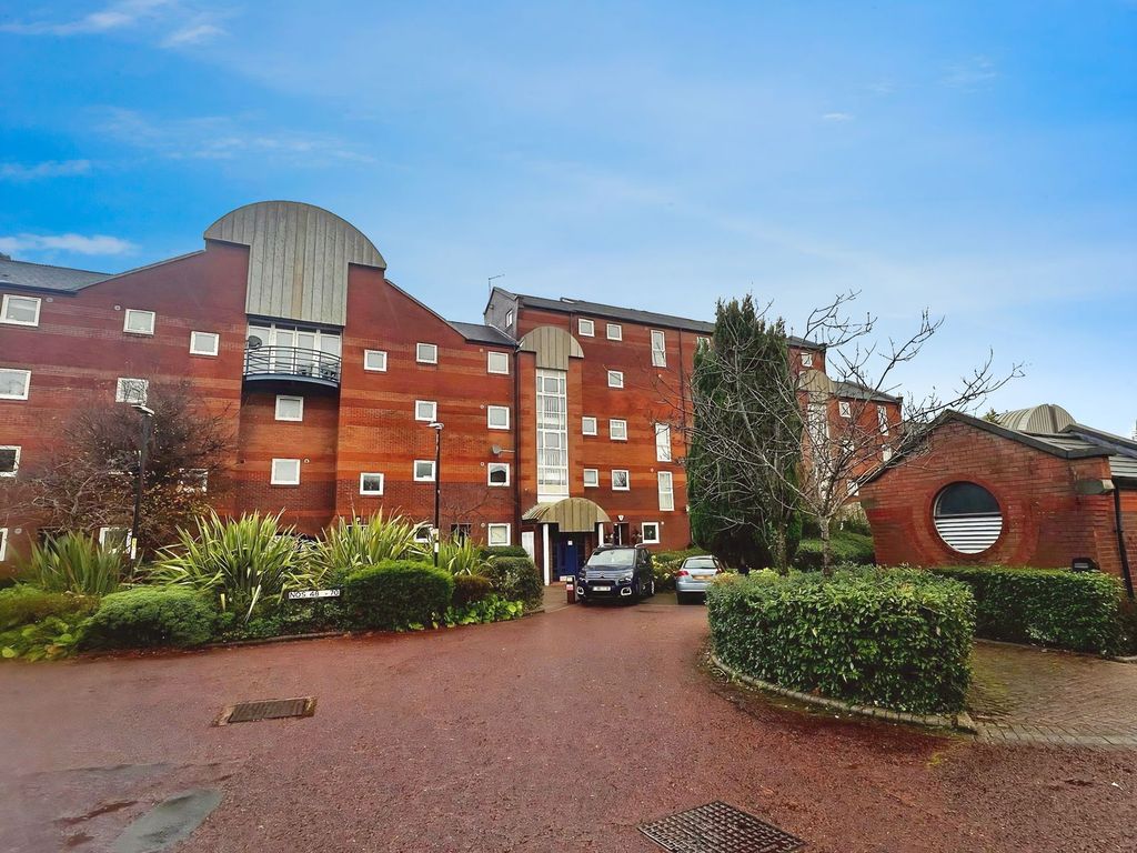 Property photo 1 of 6