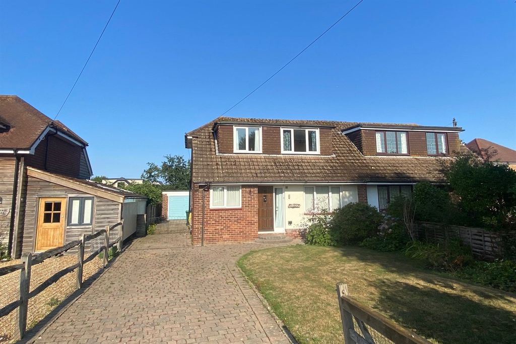 Property photo 1 of 9 (Main)