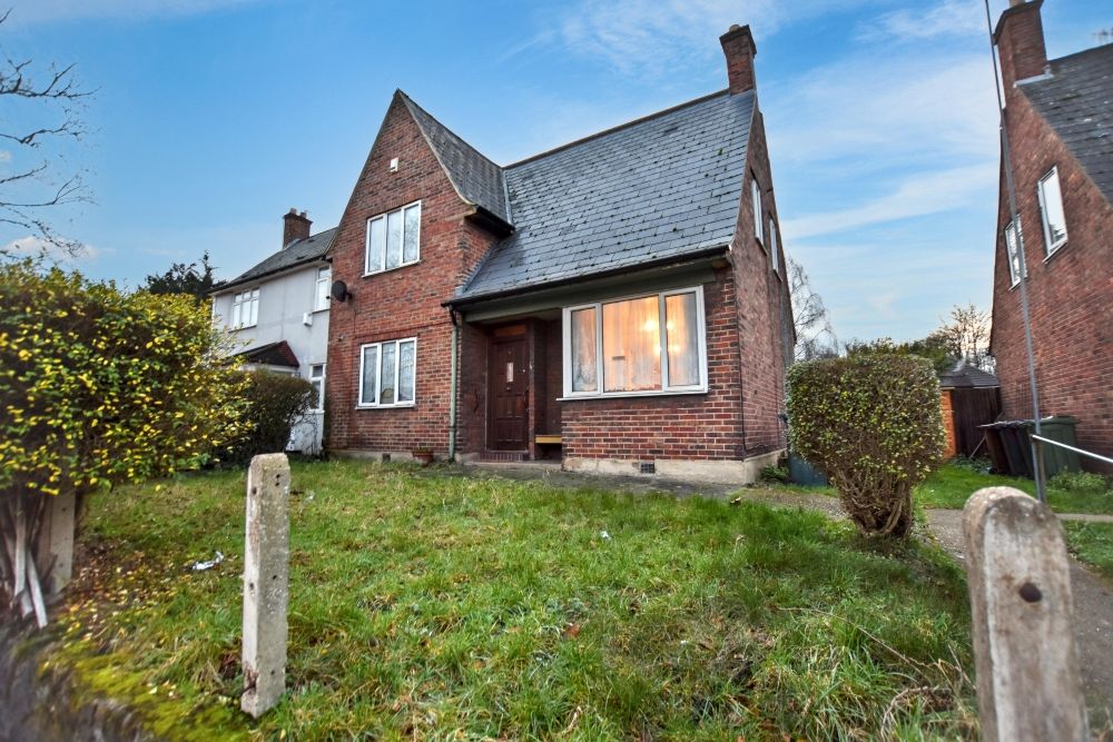 Property photo 2 of 20