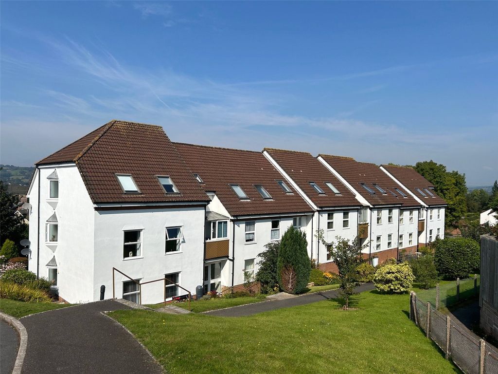 Property photo 2 of 10 Picture No. 02