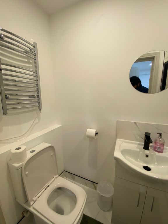 Property photo 3 of 4