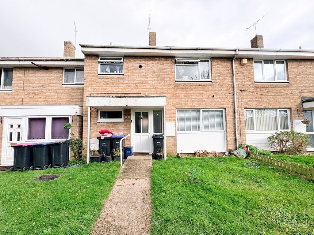 Property photo 1 of 8 Photo 8