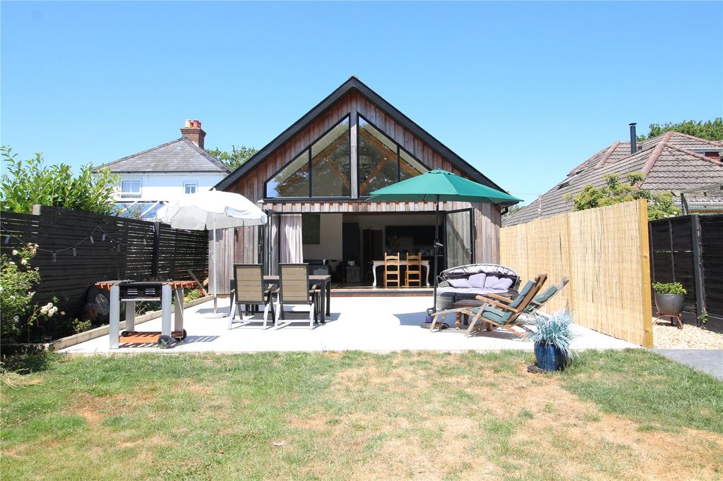 Property photo 1 of 16 Picture No. 43