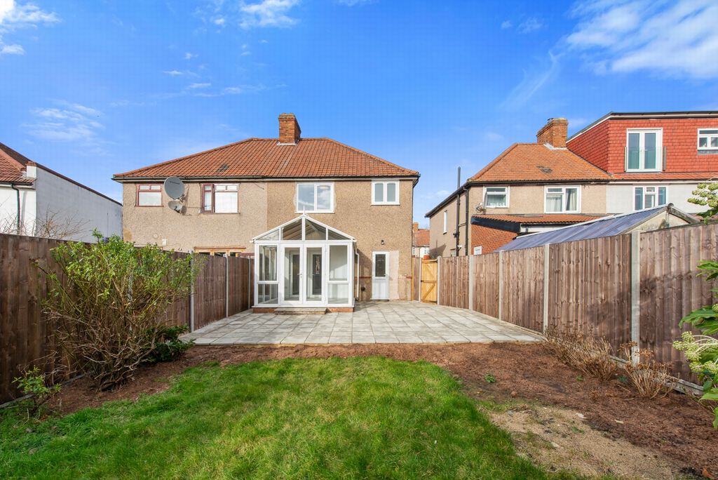 Property photo 2 of 23 Photo 1