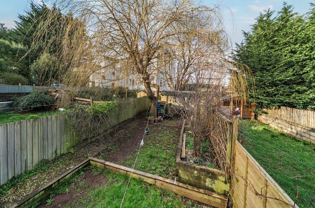 Property photo 1 of 25 1422171-3-69A566d...