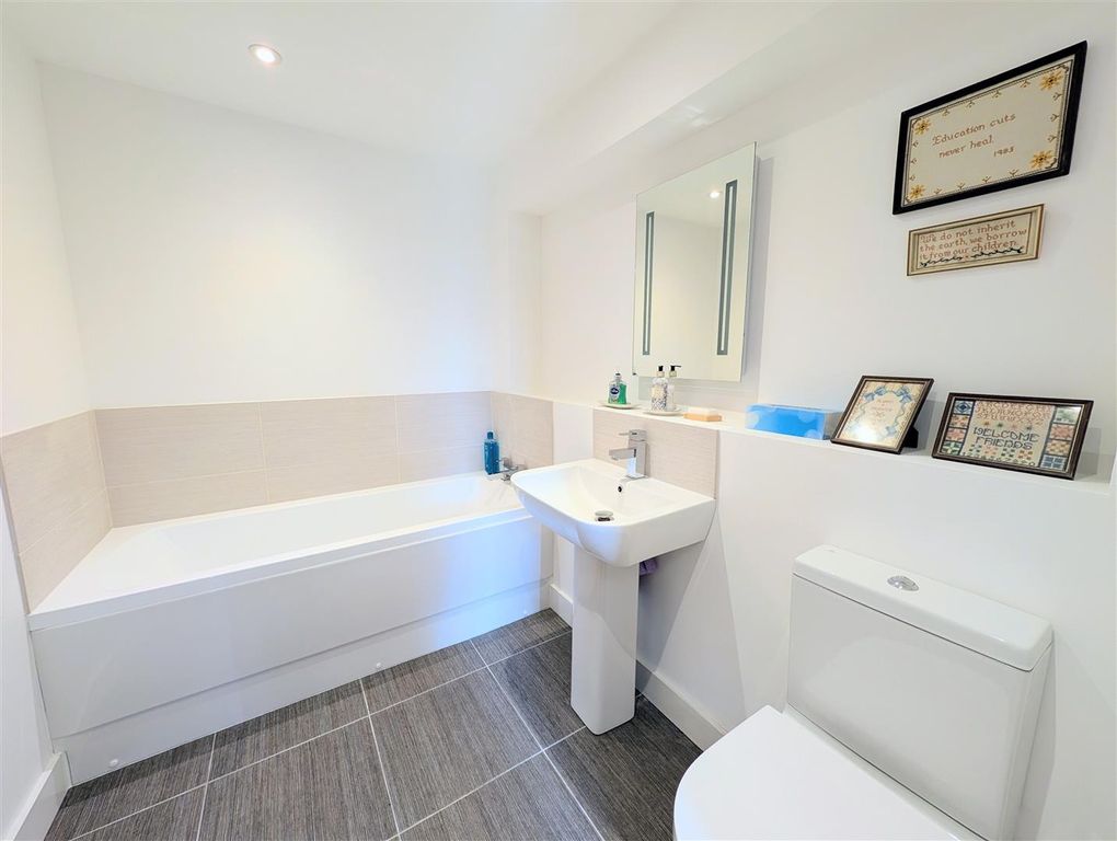 Additional image 13 of 2 bed flat for saleFryers Gate, Hereford HR4