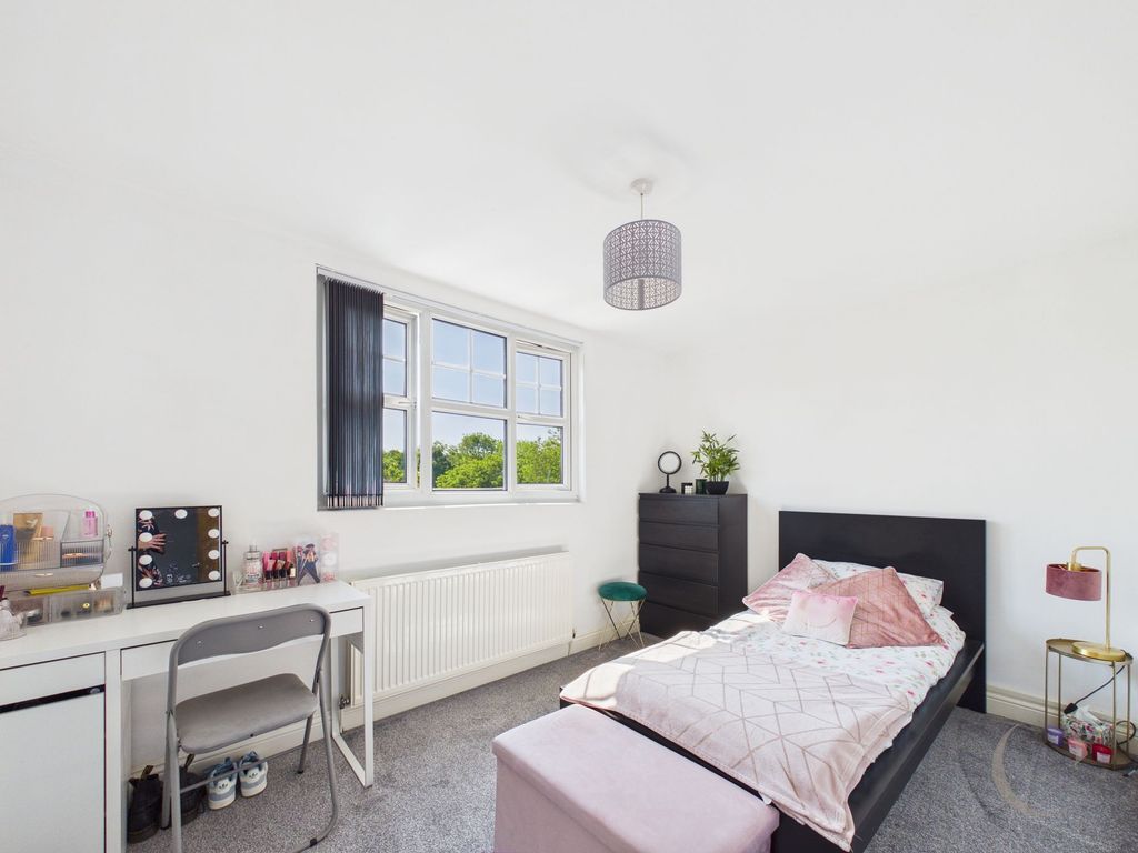 Additional image 17 of 4 bed flat for saleEgerton Road, South Shields NE34