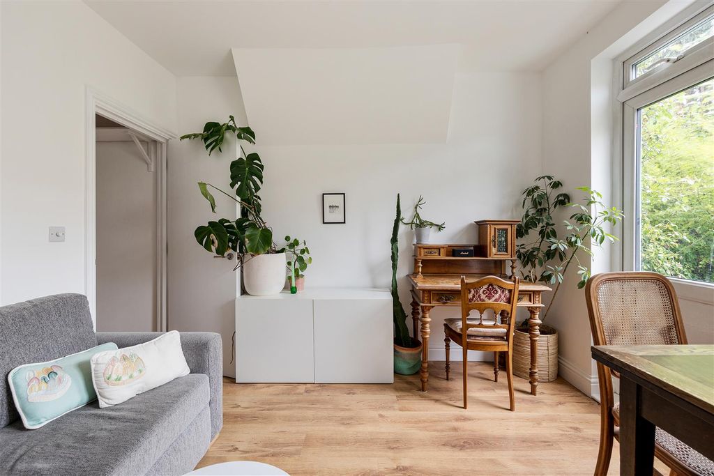 Property photo 3 of 30 Img_3271.Jpg