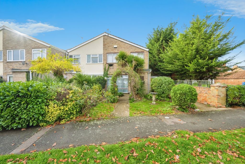 Property photo 1 of 17 Photo