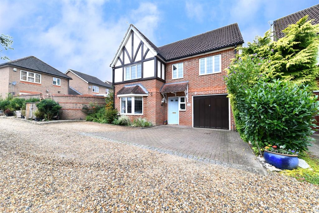 Property photo 1 of 38 Snapedit_1759404295092.Png