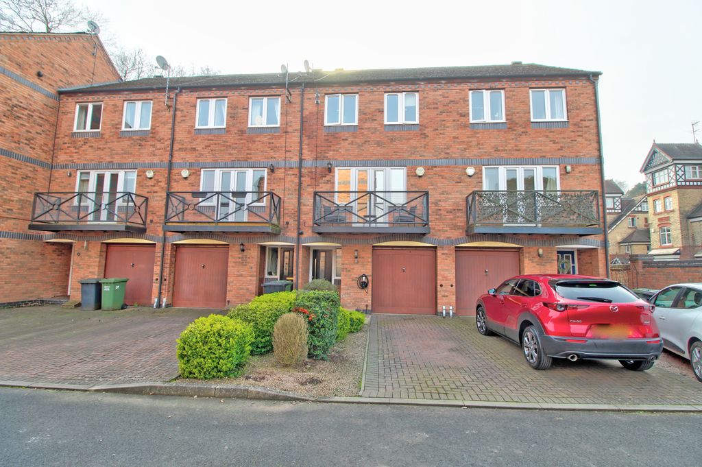 Property photo 1 of 24 Front