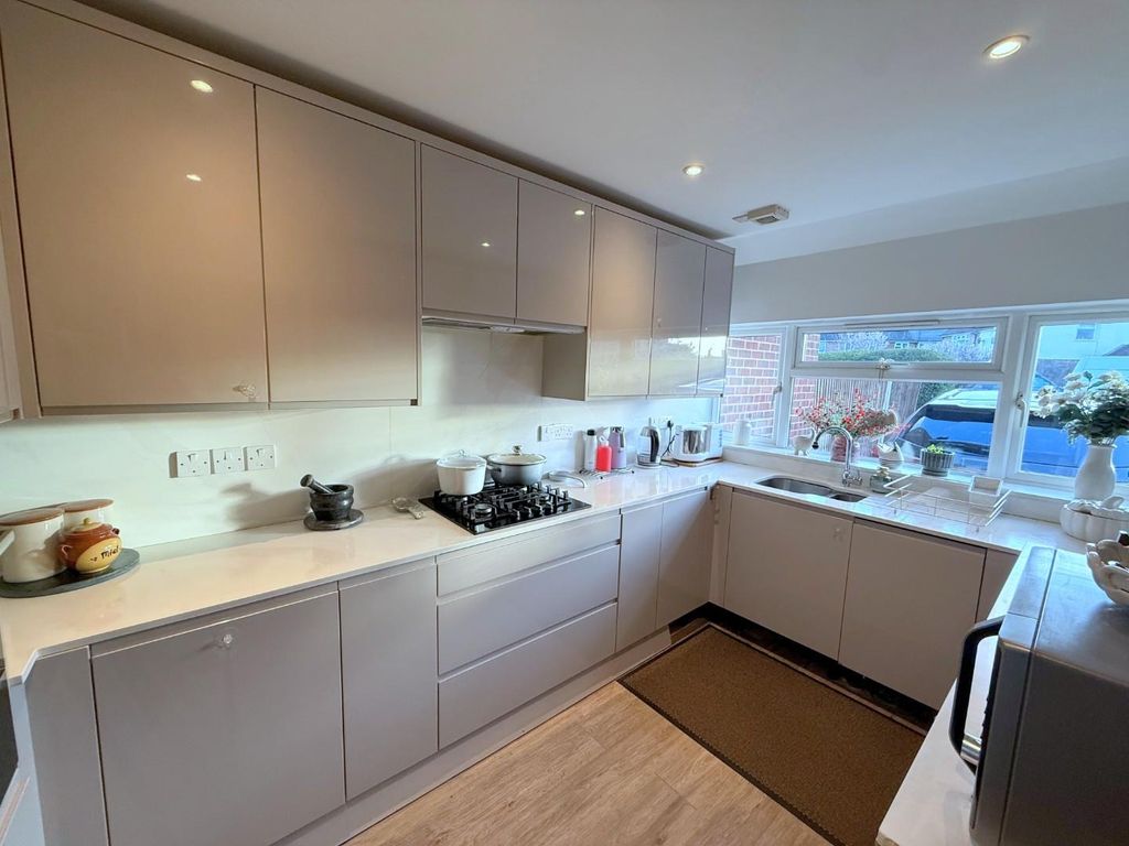 Property photo 2 of 21 14.Jpg