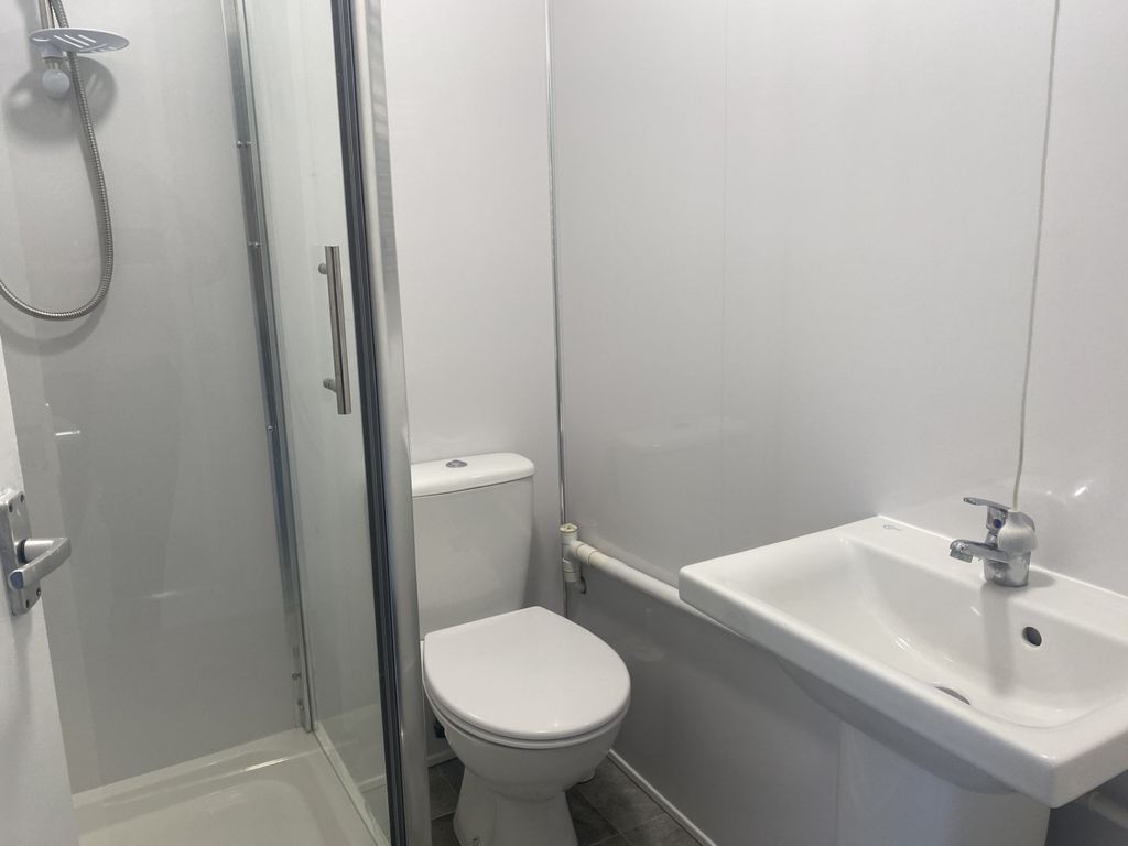 Property photo 3 of 3