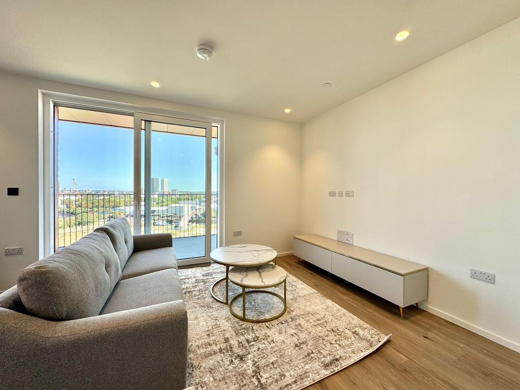 Property photo 2 of 20 Gallery