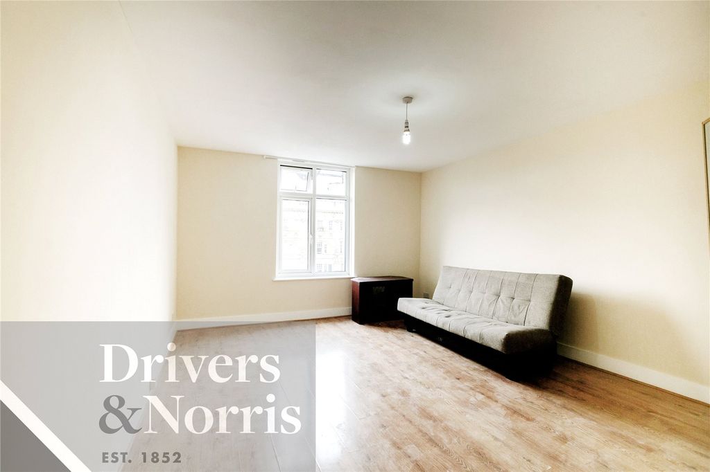 Property photo 1 of 6 Picture No. 09