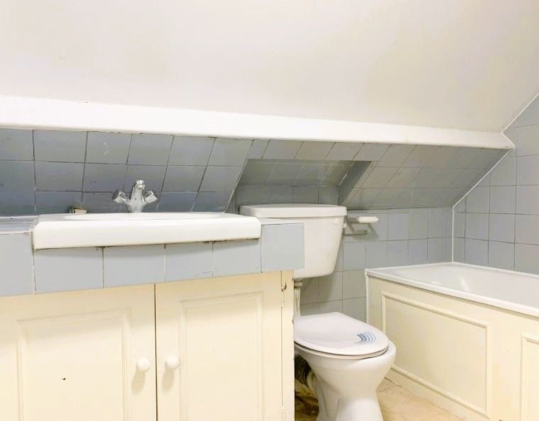 Property photo 3 of 6 d5c5083A3E1316c331229Fe7017A4d9A.Jpeg